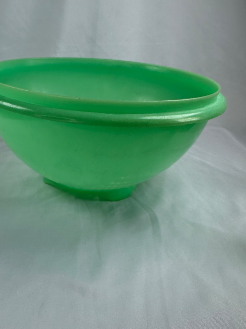 Vintage Tupperware Green Colander - Picture 3 of 5